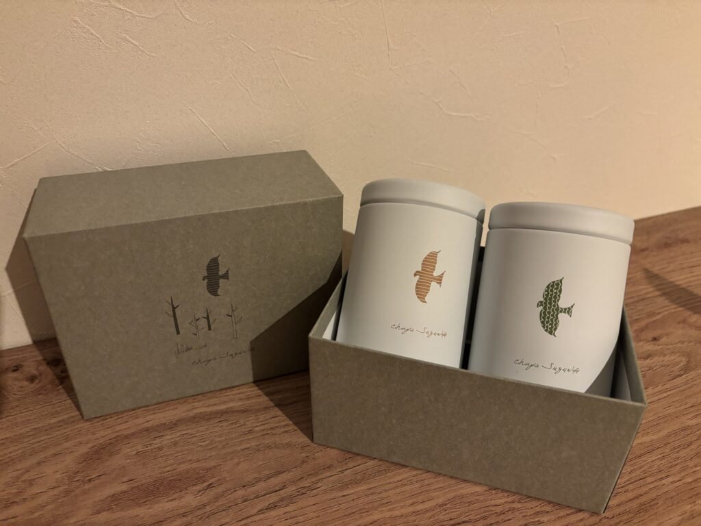 朝と夜の時間を彩る、茶屋すずわの『ときのお茶』。やさしいデザイン缶のお茶